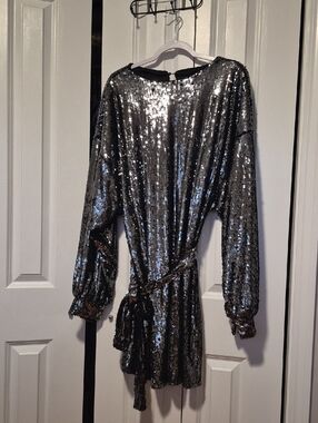 Boohoo black &  Silver Sequin Mini Dress